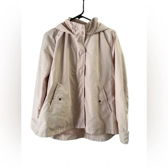 O'Neill Jackets & Blazers - O’Neil women’s light pink hooded jacket